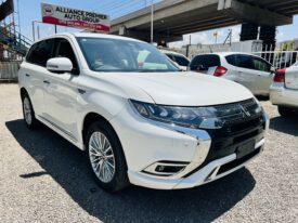 2018 Mitsubishi Outlander PHEV