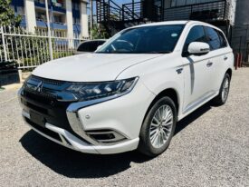 2018 Mitsubishi Outlander PHEV