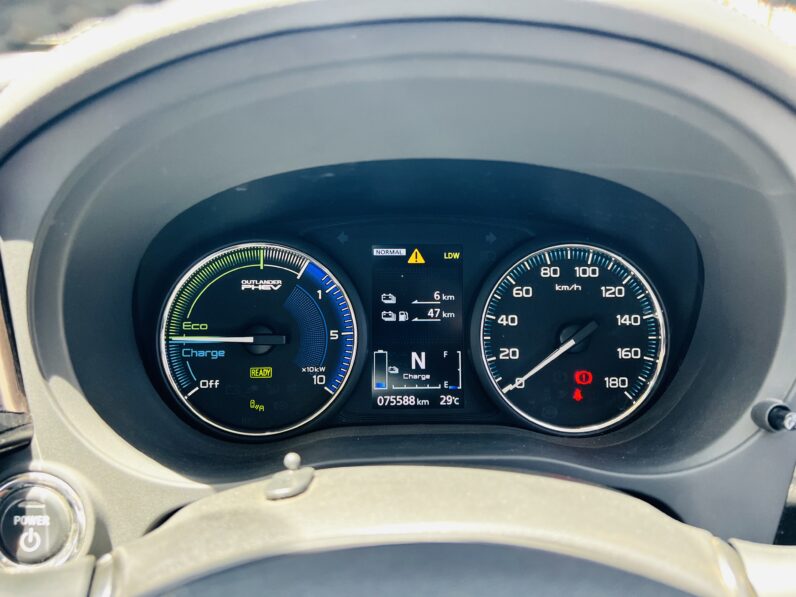 2018 Mitsubishi Outlander PHEV