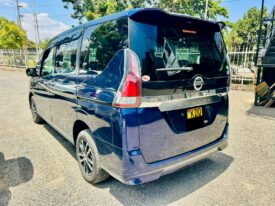 2017 Nissan Serena